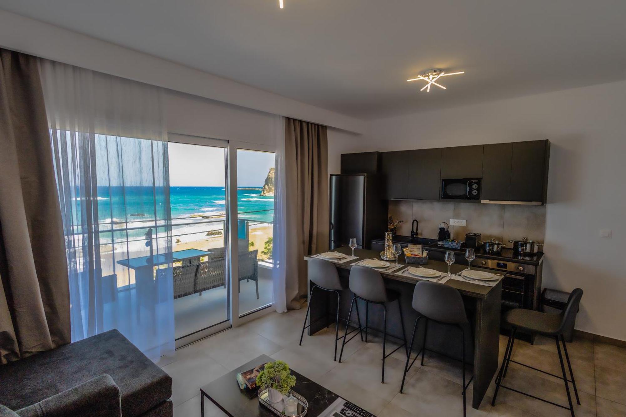 Stegna Sea & Sun Hotel อาร์คานเยโลส ภายนอก รูปภาพ